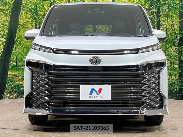 Toyota VOXY HYBRID 2026-02 6678718-14