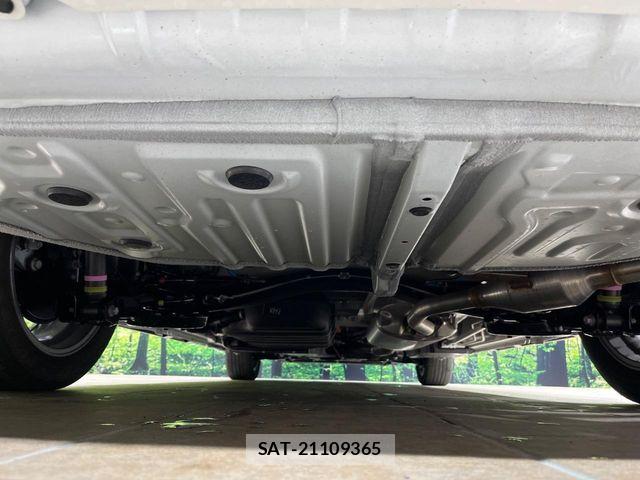 Toyota VOXY HYBRID 2026-02 6678718-19