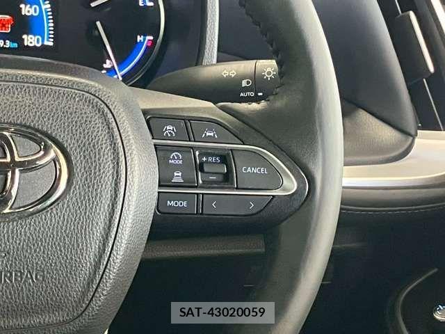 Toyota VOXY HYBRID 2022-10 6678747-10