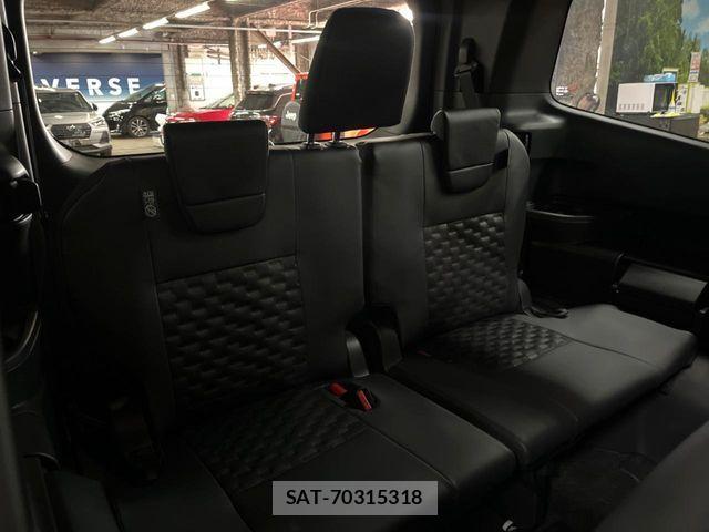 Toyota VOXY HYBRID 2026-04 6678713-10