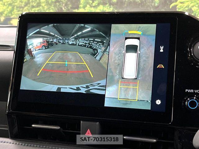Toyota VOXY HYBRID 2026-04 6678713-4