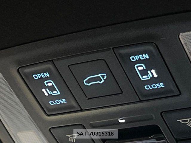 Toyota VOXY HYBRID 2026-04 6678713-5