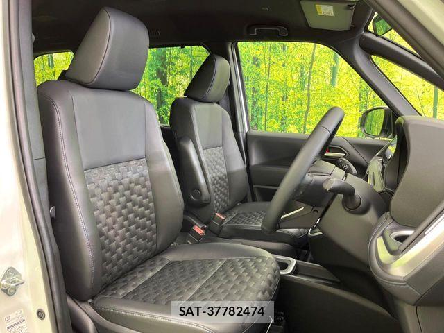 Toyota VOXY HYBRID 2025-10 6678724-6