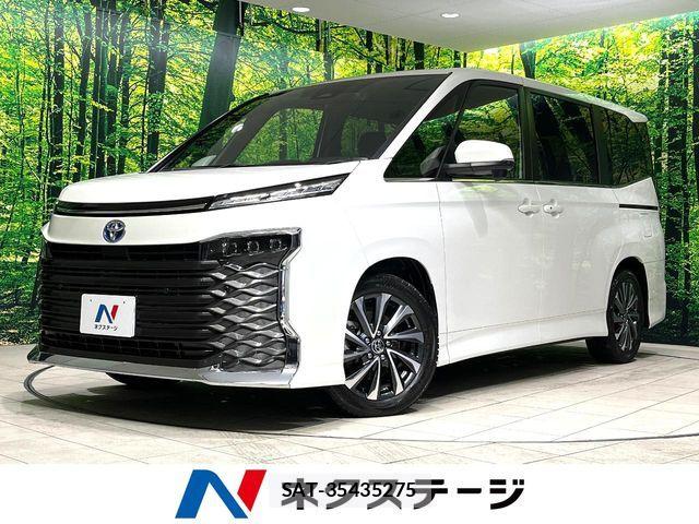 Toyota VOXY HYBRID 2025-10 6678741-0
