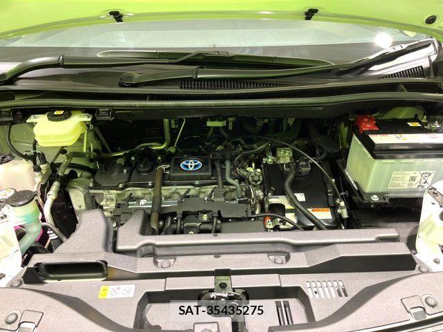Toyota VOXY HYBRID 2025-10 6678741-18