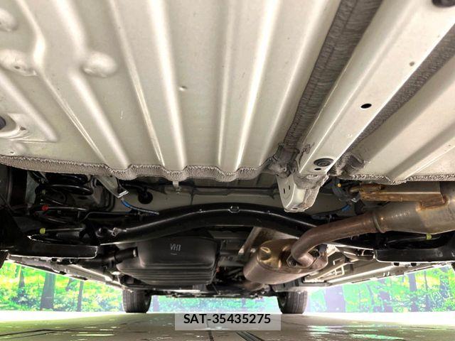 Toyota VOXY HYBRID 2025-10 6678741-19