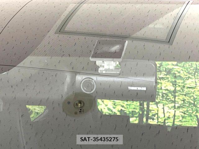 Toyota VOXY HYBRID 2025-10 6678741-5