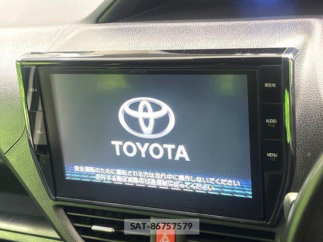 Toyota VOXY HYBRID 2016-01 6678758-3