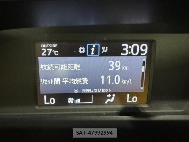 Toyota VOXY HYBRID 2016-11 6678757-15