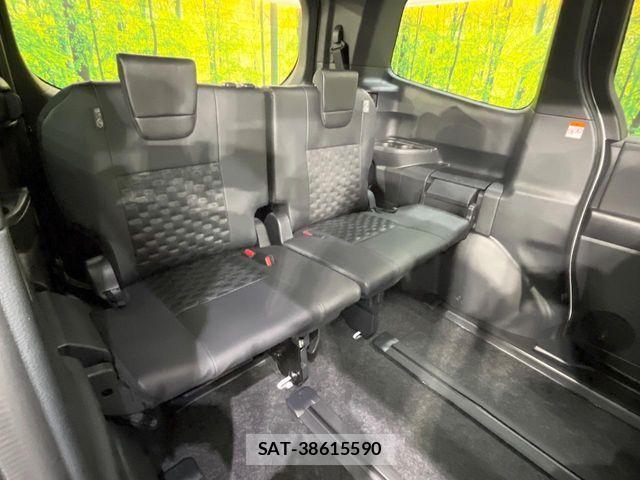Toyota VOXY HYBRID 2026-01 6678719-9