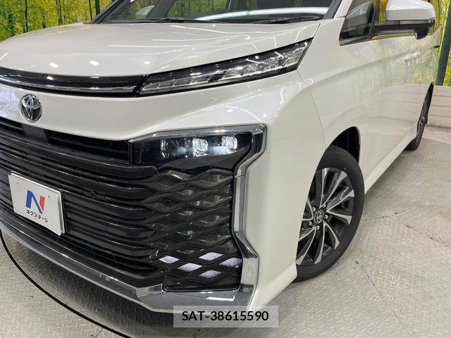Toyota VOXY HYBRID 2026-01 6678719-12