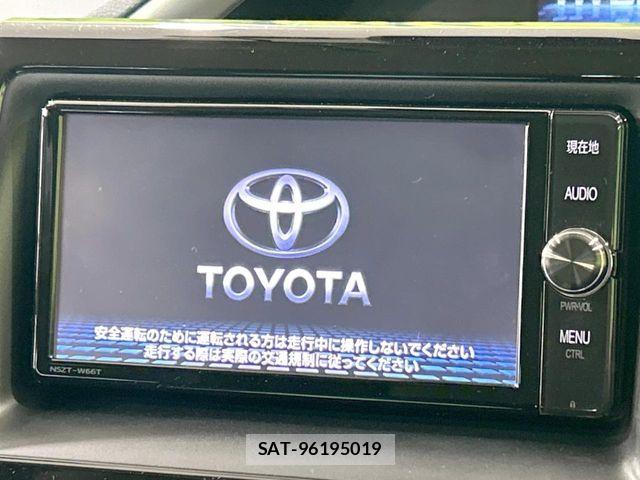 Toyota VOXY HYBRID 2017-06 6678759-2