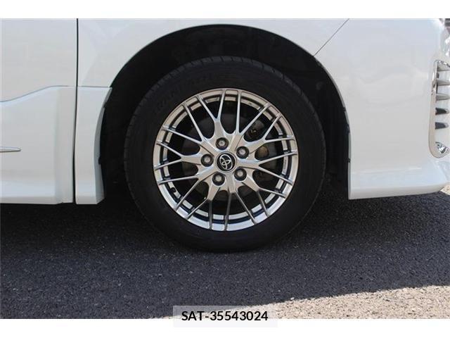 Toyota VOXY HYBRID 2016-08 6678761-22