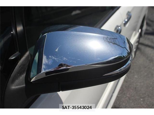 Toyota VOXY HYBRID 2016-08 6678761-29