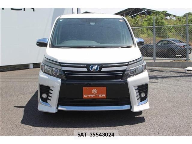 Toyota VOXY HYBRID 2016-08 6678761-7