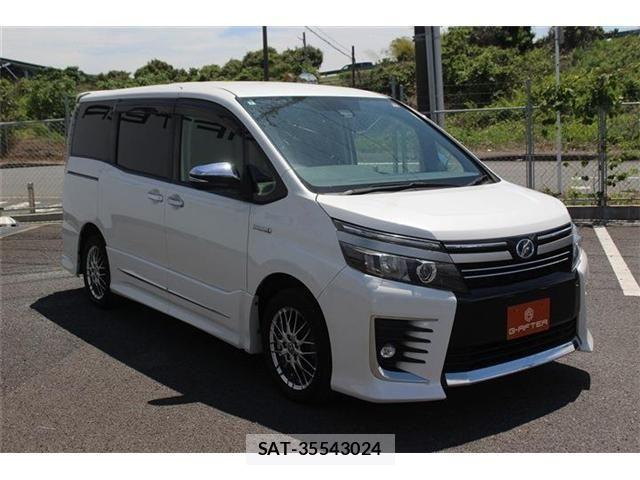 Toyota VOXY HYBRID 2016-08 6678761-8