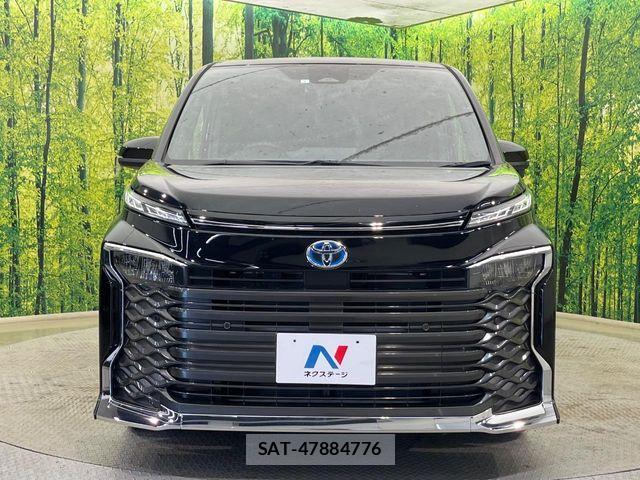 Toyota VOXY HYBRID 2023-02 6678734-15
