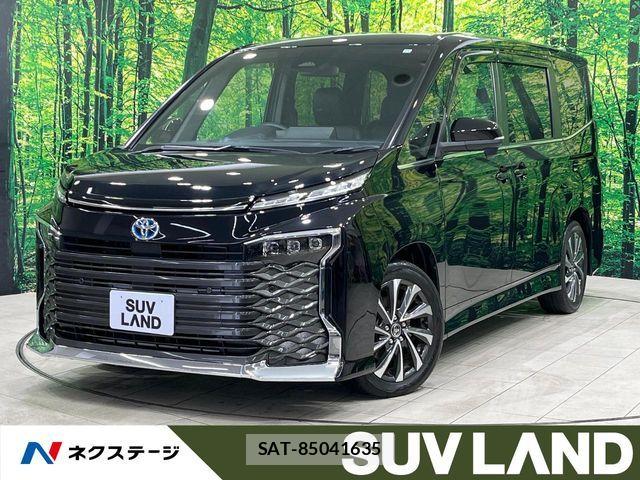 Toyota VOXY HYBRID 2022-11 6678737-0