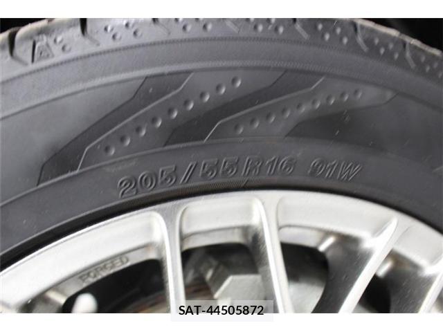 Toyota VOXY HYBRID 2018-09 6684073-21