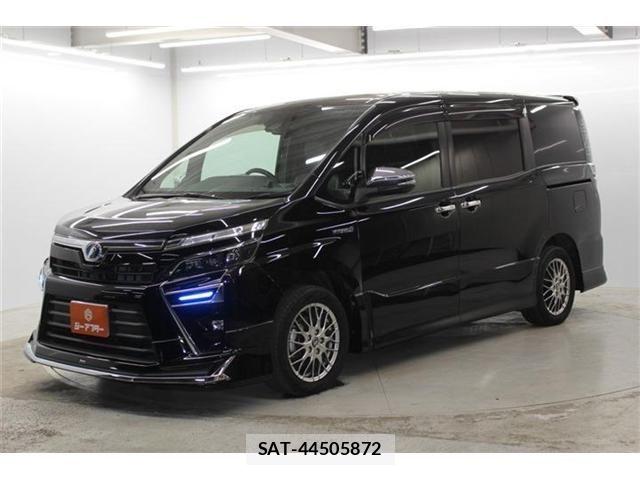 Toyota VOXY HYBRID 2018-09 6684073-8