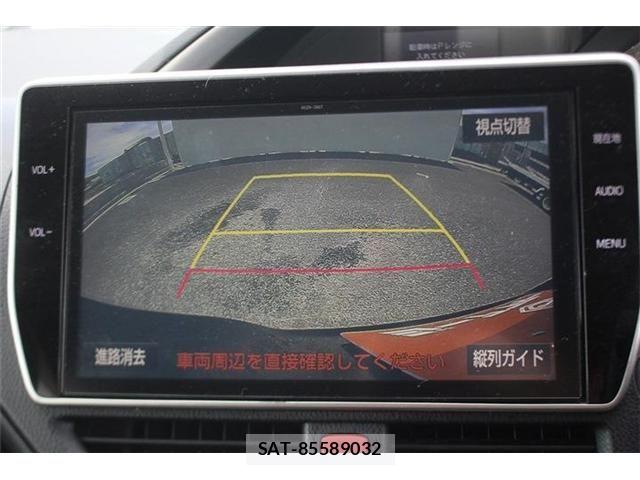Toyota VOXY HYBRID 2016-12 6682956-2