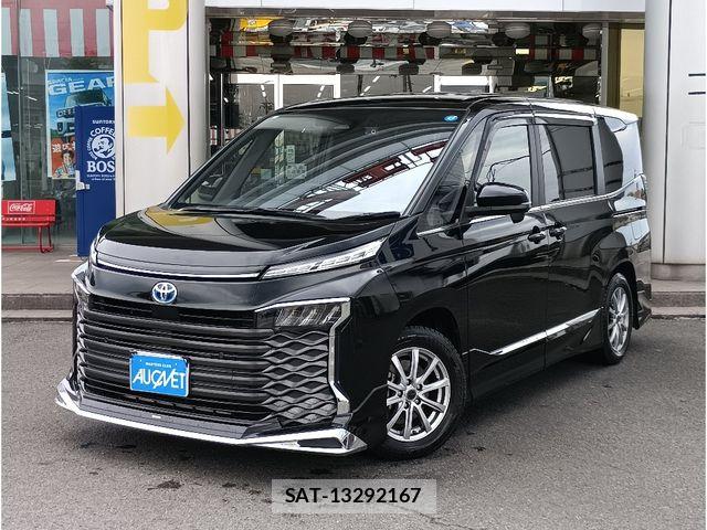 Toyota VOXY HYBRID 2023-01 6682955-0