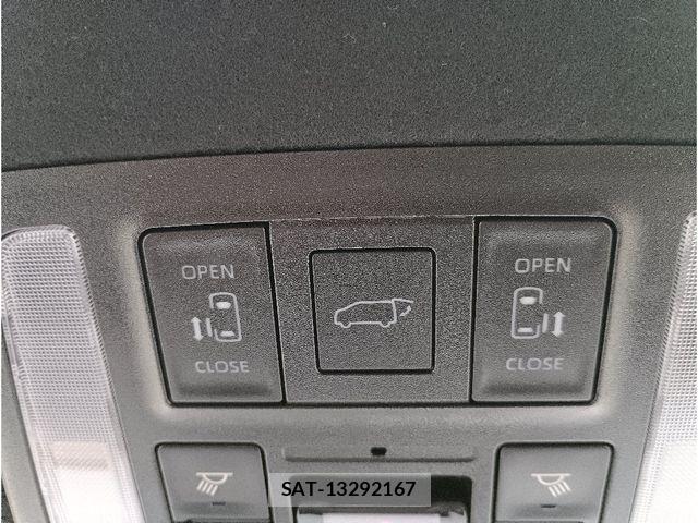 Toyota VOXY HYBRID 2023-01 6682955-26