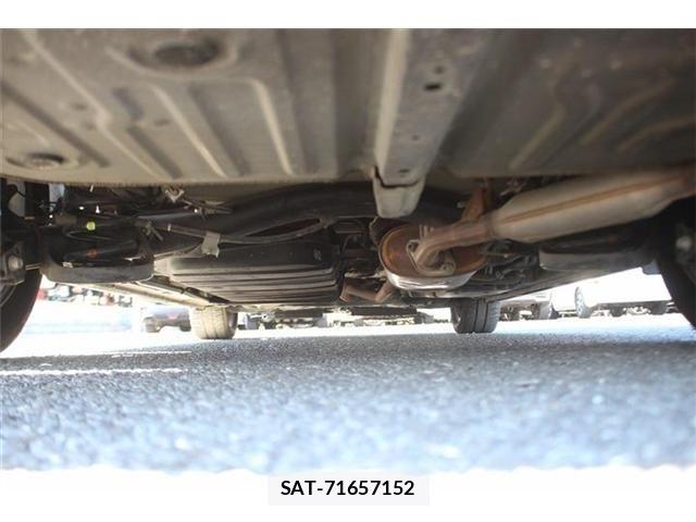 Toyota VOXY HYBRID 2018-11 6684075-12
