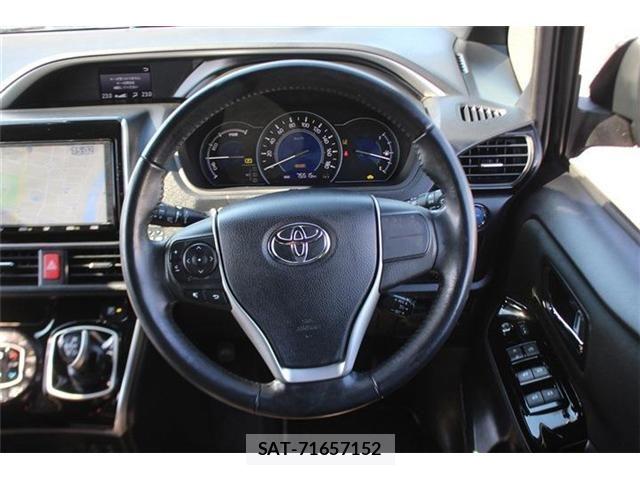Toyota VOXY HYBRID 2018-11 6684075-22