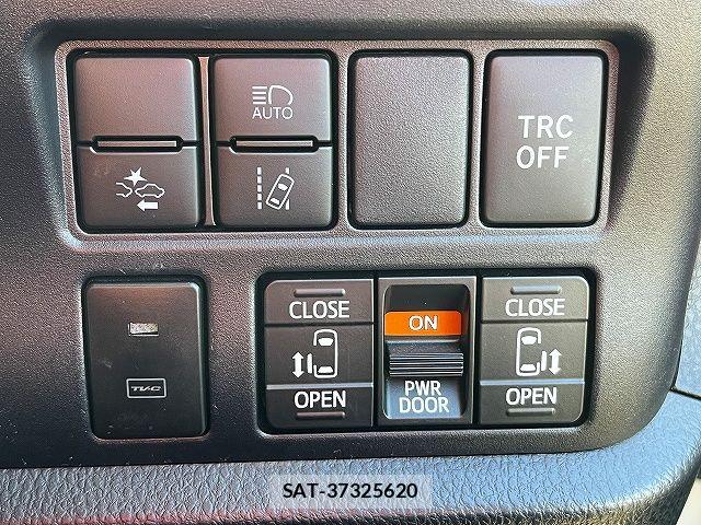 Toyota VOXY HYBRID 2019-12 6691342-16