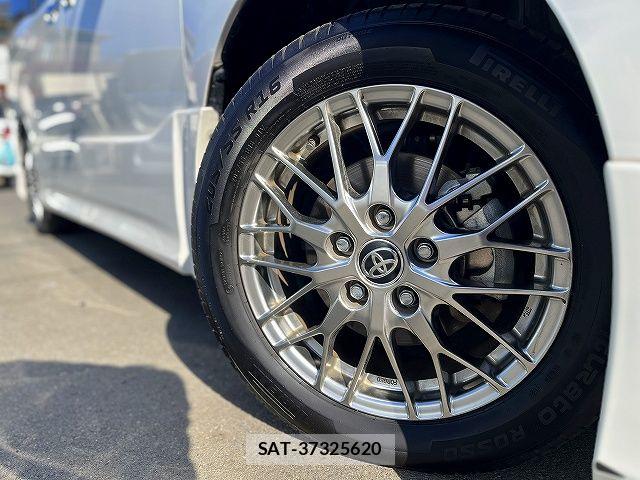 Toyota VOXY HYBRID 2019-12 6691342-26
