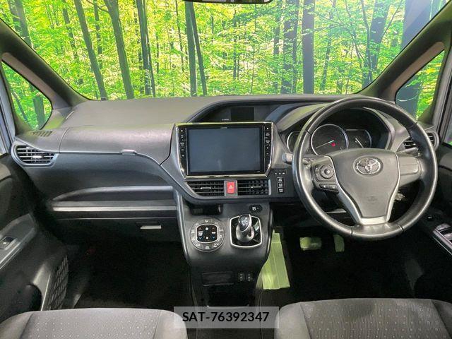 Toyota VOXY HYBRID 2015-04 6691343-1