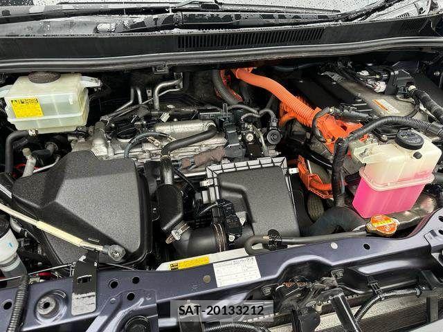 Toyota VOXY HYBRID 2014-05 6691344-13