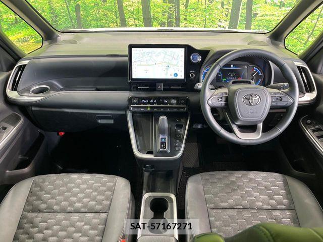 Toyota VOXY HYBRID 2022-09 6717744-1