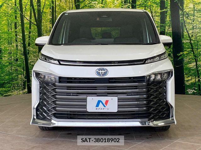 Toyota VOXY HYBRID 2024-03 6717751-14