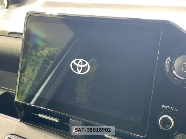 Toyota VOXY HYBRID 2024-03 6717751-3