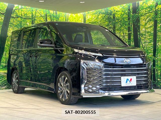 Toyota VOXY HYBRID 2023-12 6717743-16