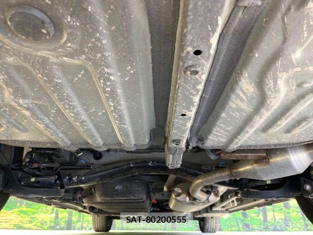 Toyota VOXY HYBRID 2023-12 6717743-19