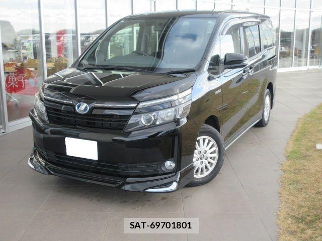 Toyota VOXY HYBRID 2015-02 6717755-0
