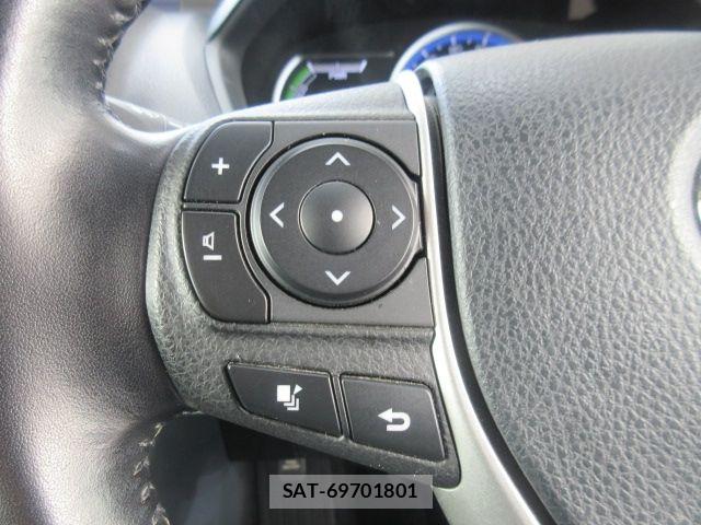 Toyota VOXY HYBRID 2015-02 6717755-21