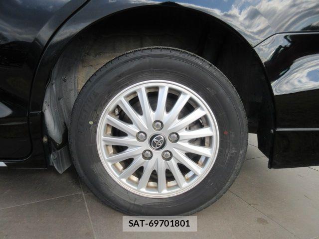 Toyota VOXY HYBRID 2015-02 6717755-8