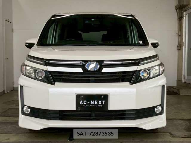 Toyota VOXY HYBRID 2015-10 6717756-15