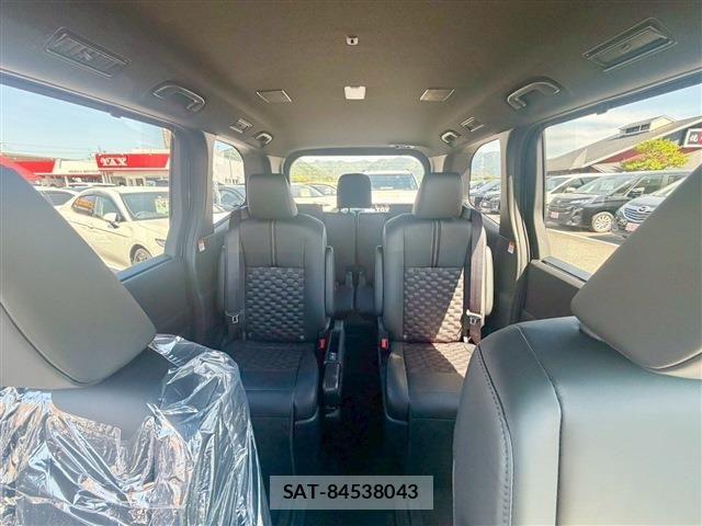 Toyota VOXY HYBRID 2026-02 6753877-18