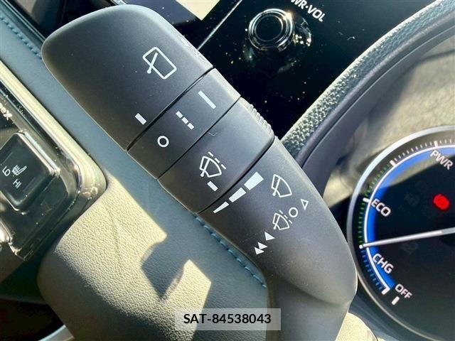 Toyota VOXY HYBRID 2026-02 6753877-24