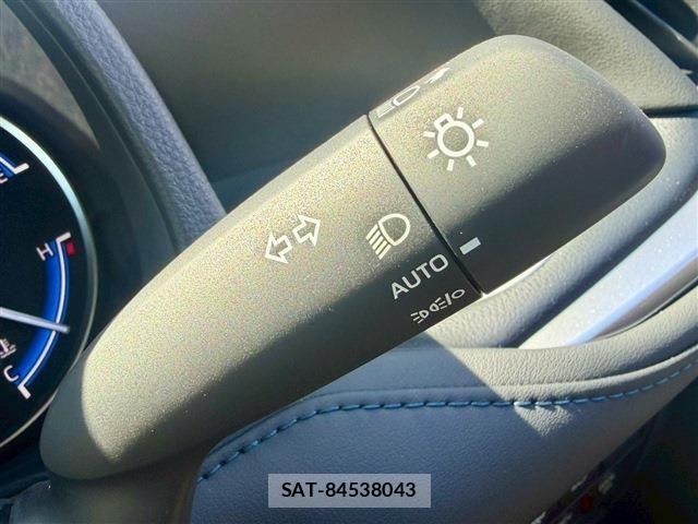 Toyota VOXY HYBRID 2026-02 6753877-25