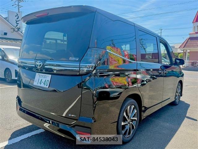 Toyota VOXY HYBRID 2026-02 6753877-2