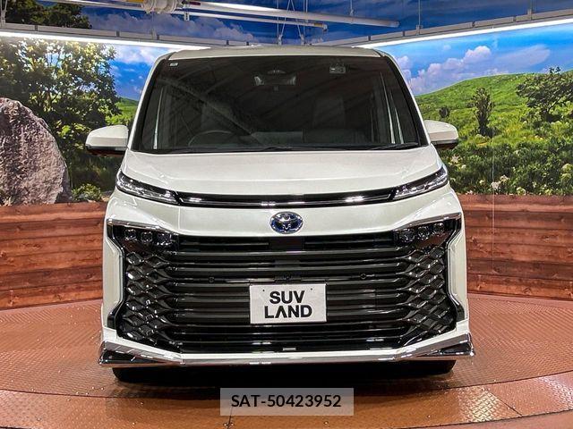 Toyota VOXY HYBRID 2022-03 6753884-14