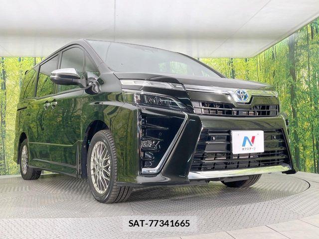 Toyota VOXY HYBRID 2021-02 6753895-16