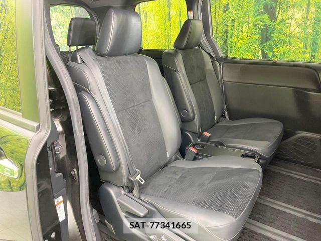 Toyota VOXY HYBRID 2021-02 6753895-8