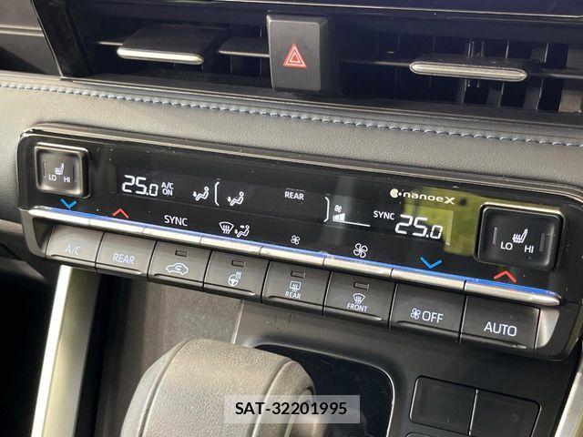 Toyota VOXY HYBRID 2023-07 6791769-6